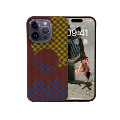 Πολυτελής Προσαρμοσμένη Θήκη Τηλεφώνου από Αραμιδικό Ίνα Άνθρακα για iPhone 16 Pro Max με Πάχος 0,8mm και Βάρος 16g