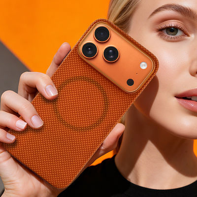 Θήκη κινητού Premium Aramid Carbon Fiber με Μεταλλικό Πλαίσιο για iPhone 17 Pro Max